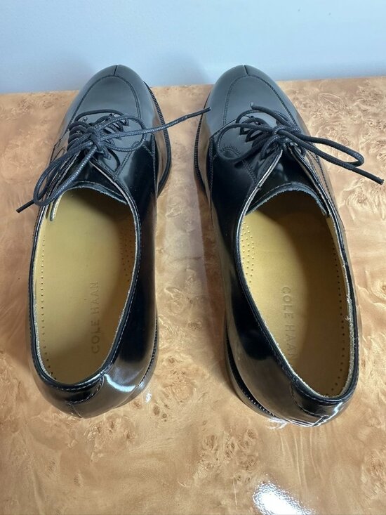 NEW Cole Haan Black Patent Leather Derby Dress Shoes Apron Toe Lace Up 10.5 EE